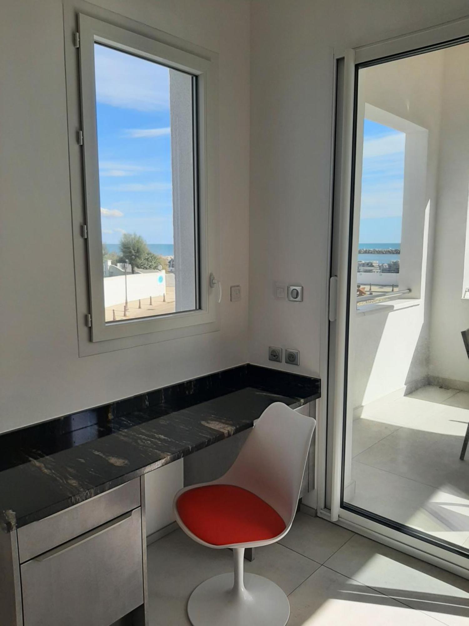 Villa Vue Sur La Mer سانت ماري دو لا مير المظهر الخارجي الصورة
